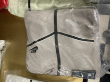 Load image into Gallery viewer, Tech Joggers (✔️)