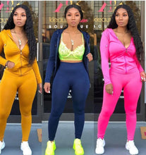 Load image into Gallery viewer, Comfort Tracksuit