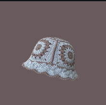 Load image into Gallery viewer, Knitted Hats
