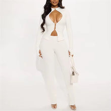 Load image into Gallery viewer, Stallion
