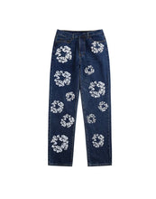 Load image into Gallery viewer, Floral jeans
