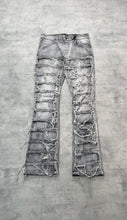 Load image into Gallery viewer, Distressed STACK DENIM
