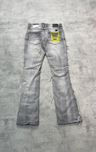 Load image into Gallery viewer, Distressed STACK DENIM
