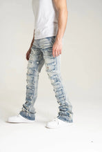 Load image into Gallery viewer, Stretch Stack Denim (M)
